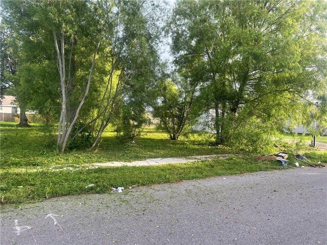 8022 Leeds Street, New Orleans