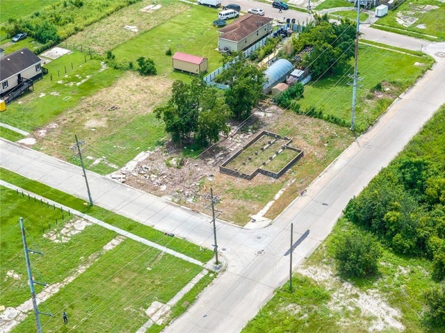 2644 Tennessee Street, New Orleans