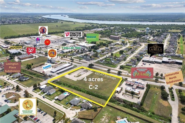 Judge Perez Drive, Meraux