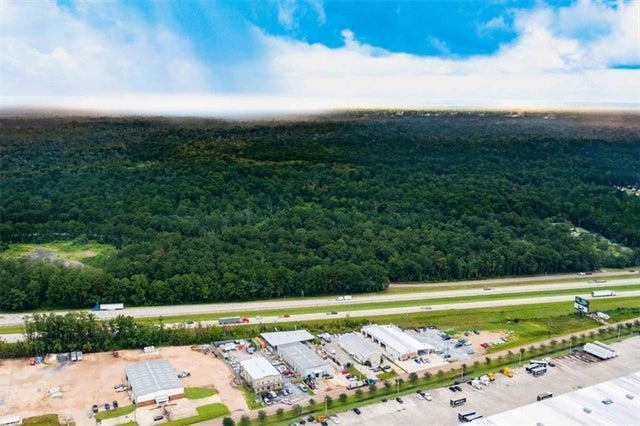 0101 Military Road, Pearl River