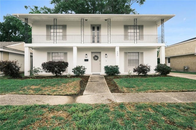 645 W Marlin Drive, Terrytown