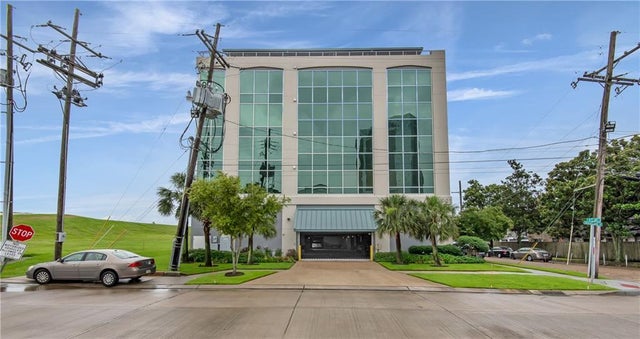 3901 Ridgelake Drive 4a, Metairie