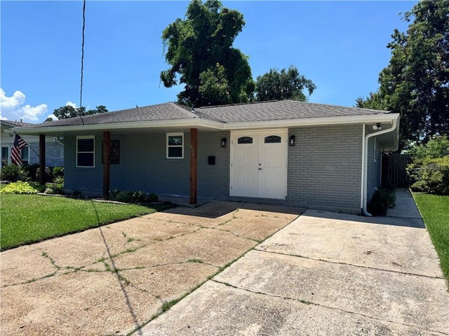 400 Sophia Street, River Ridge