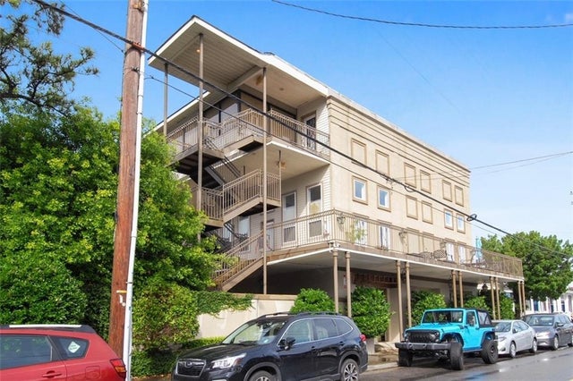 8416 Oak Street A, New Orleans