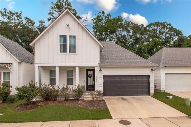 9017 Stonecroft Av, Baton Rouge