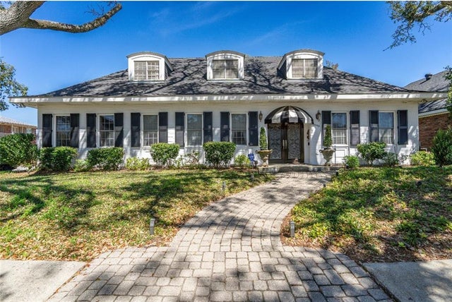 5545 Jacquelyn Court, New Orleans