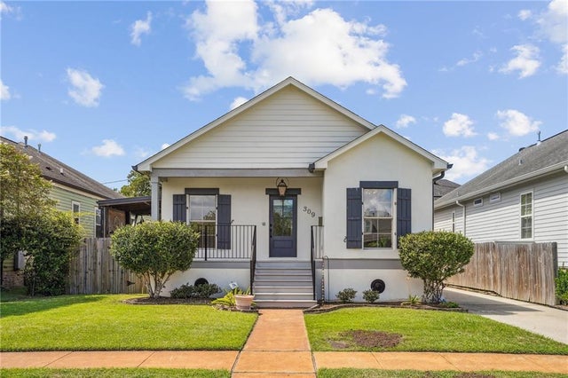 309 Maple Ridge Drive, Metairie