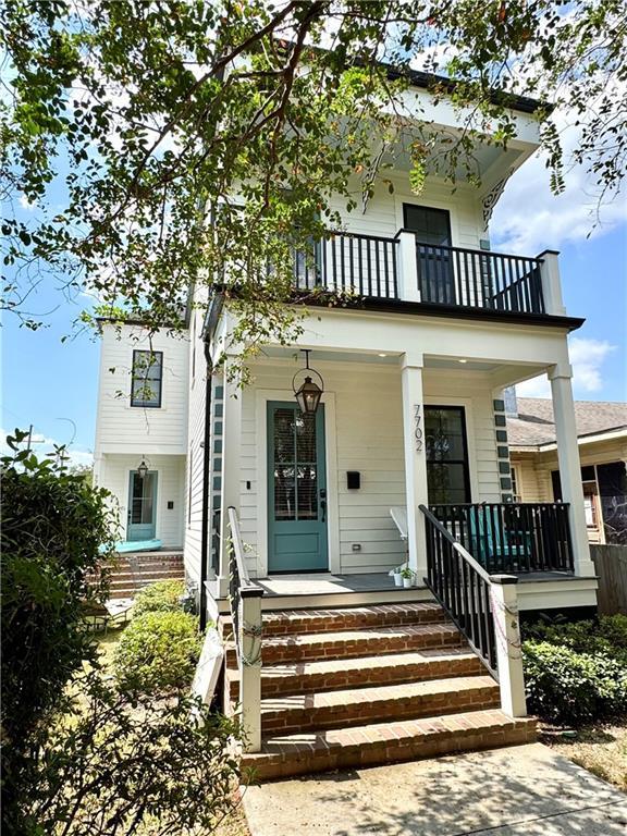 7702 Burthe Street, New Orleans