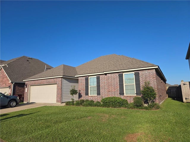 440 E Lakeshore Village Drive, Slidell