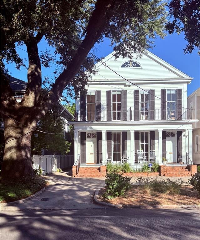 929 Nashville Av, New Orleans