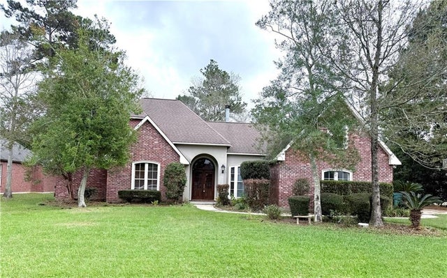 1525 Elderberry Lp, Mandeville