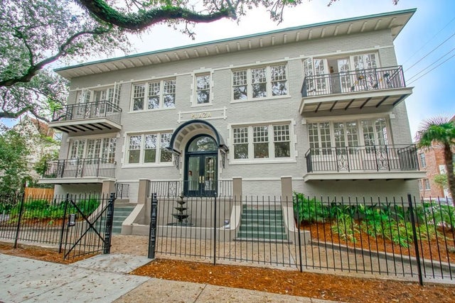 3820 Street Charles Av 205, New Orleans