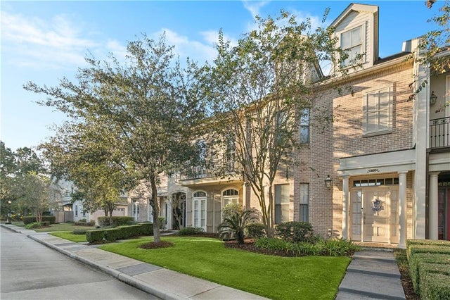 1206 Rue Degas, Mandeville