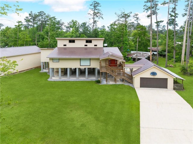 21786 Rosemound Lane, Springfield