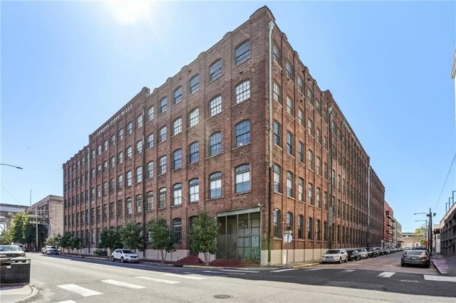 1107 S Peters Street 101, New Orleans