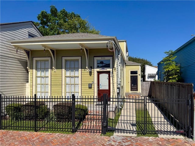 3141 Laurel Street, New Orleans