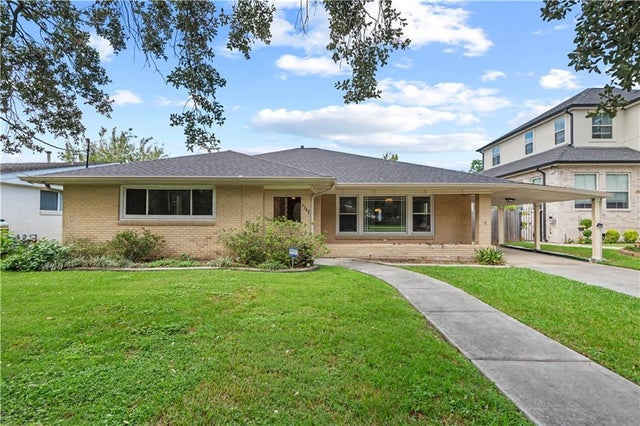 5542 Charlotte Drive, New Orleans