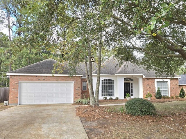 2107 Olvey Drive, Mandeville