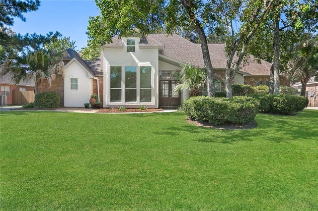 1835 E Ridge Drive, Mandeville