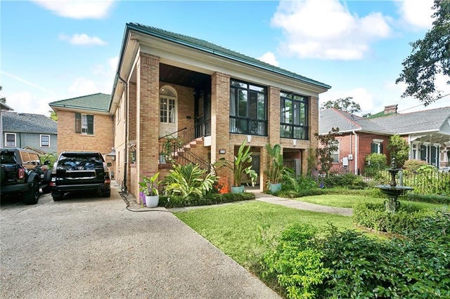 2122 S Carrollton Av, New Orleans