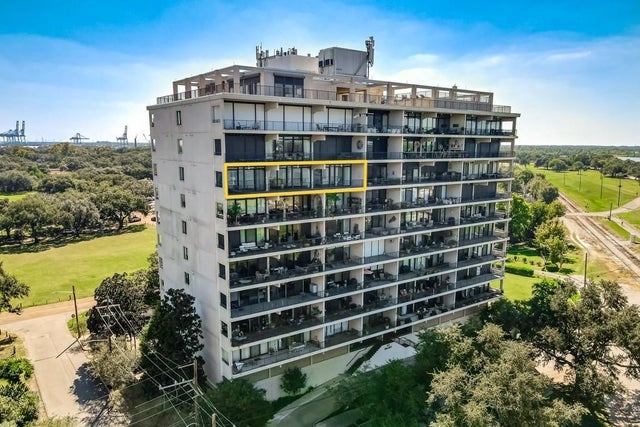 123 Walnut Street 904-5, New Orleans