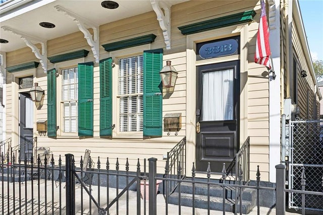 3313 Annunciation Street, New Orleans