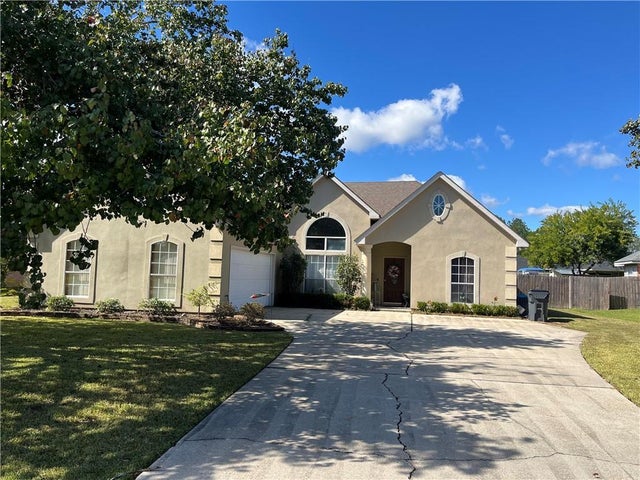 443 Gainesway Drive, Madisonville