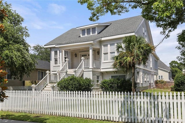 6831 West End Bl, New Orleans