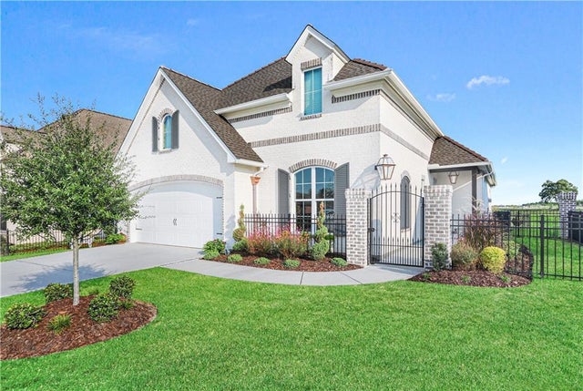 106 Grand Champions Lane, Slidell