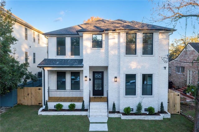 7045 West End Bl, New Orleans