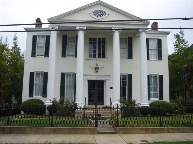 206 S Drive Ml King St St, Natchez