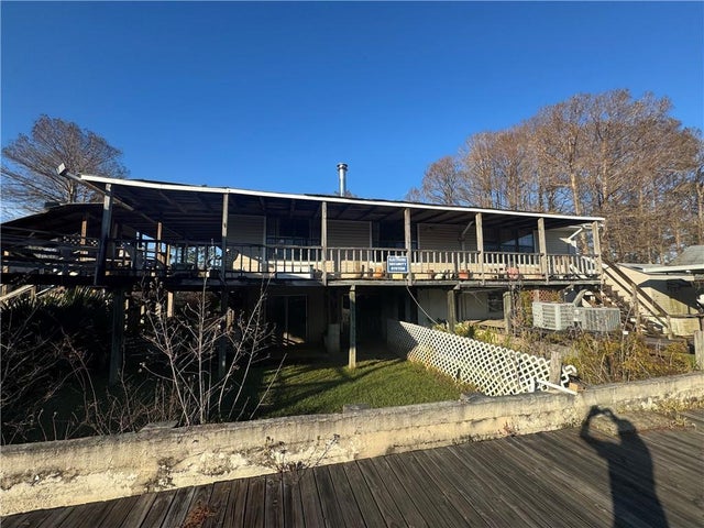 31748 Shelton Drive E, Springfield