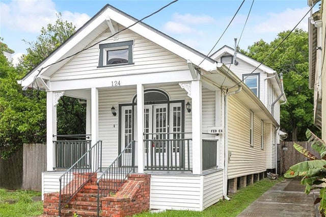 124 S Clark Street, New Orleans