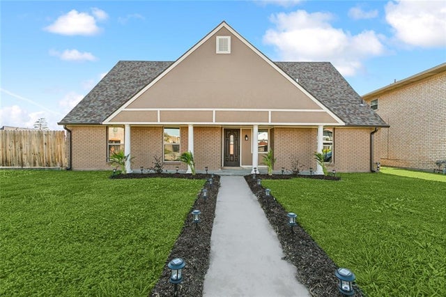 7100 Hanover Road, New Orleans