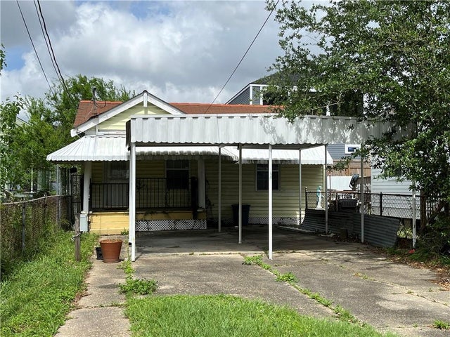 2635 Street Philip Street, New Orleans