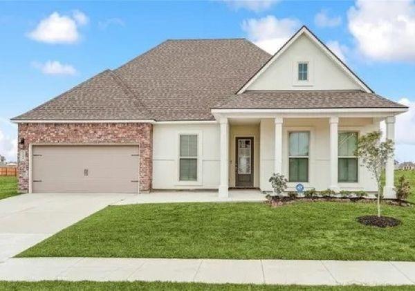 5440 Wake Reserve Road, Slidell