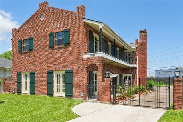 104 Ducayet Drive, Destrehan