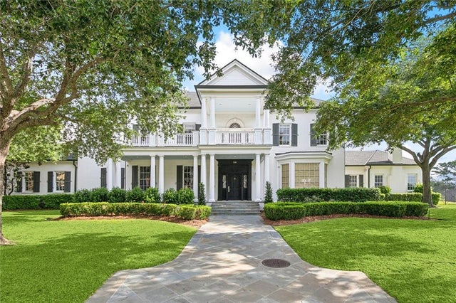 54 Beresford Drive, Metairie