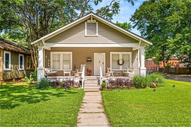 2402 Albert Street, Alexandria