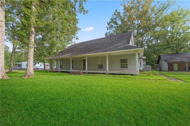 22101 Floyd Lavigne Road, Ponchatoula