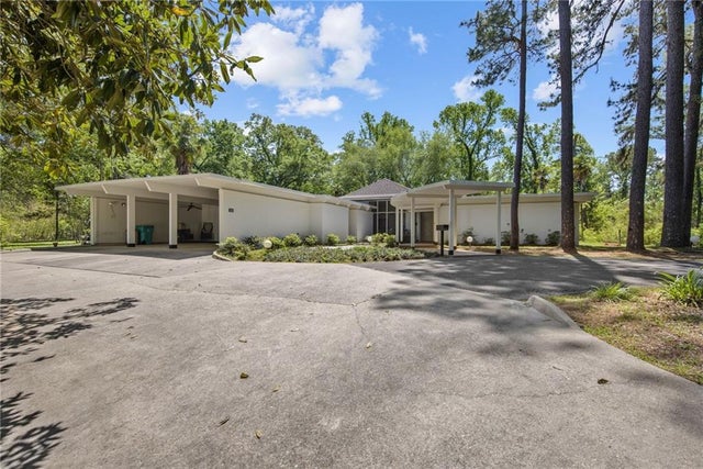 1450 Pine Tree Road, Opelousas