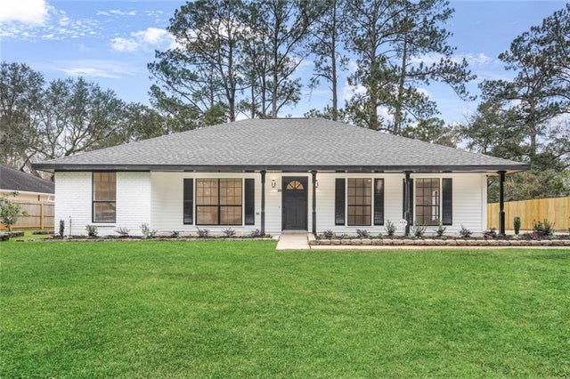 25 Woodvine Court, Covington