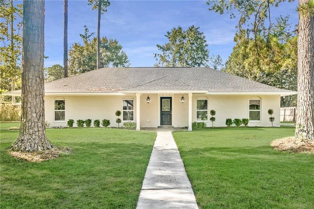 213 Loop Drive, Slidell