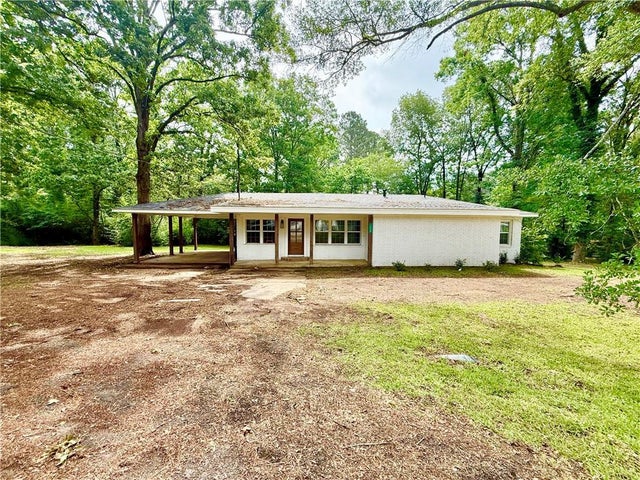 1579 Nugent Street, Jena