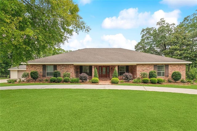 63 Doubloon Drive, Slidell