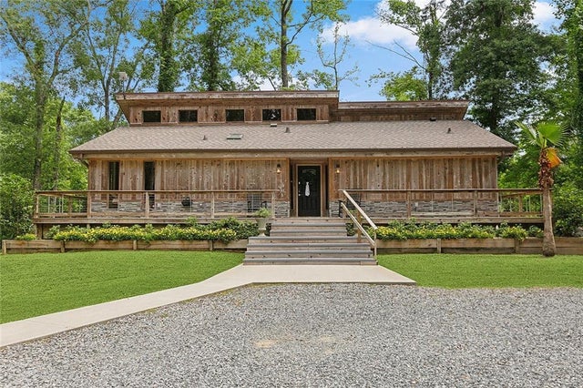 132 Pine Oak Drive, Covington