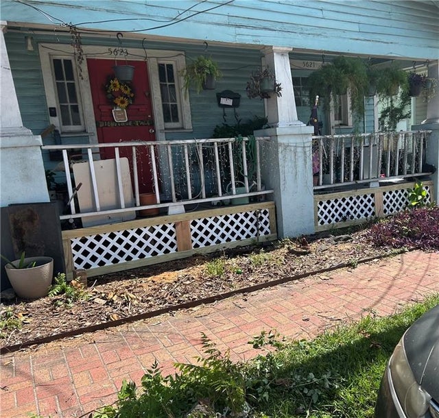 5621 Tchoupitoulas Street, New Orleans