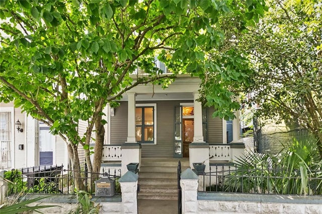 1322 Prytania Street, New Orleans