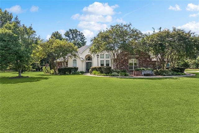 1203 W Cherry Hill Lp, Folsom