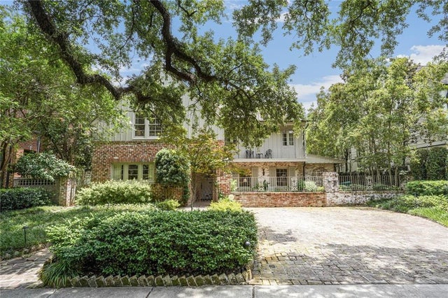 43 Farnham Place, Metairie